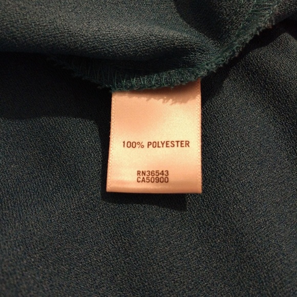 Van Heusen Sleeveless Blouse - Picture 3 of 3